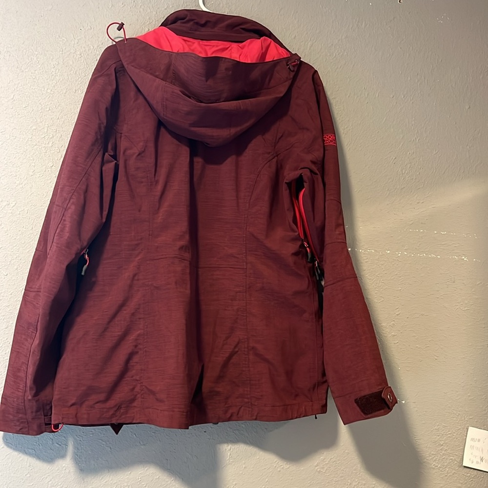 Snowboarding Jacket - image 6